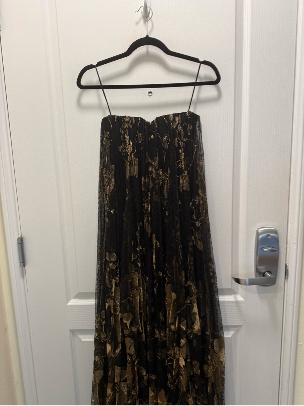 Helsi Delphine Strapless Pleated Sheer Lace Maxi Dressyy black/Gold Size S NWT - Picture 8 of 9